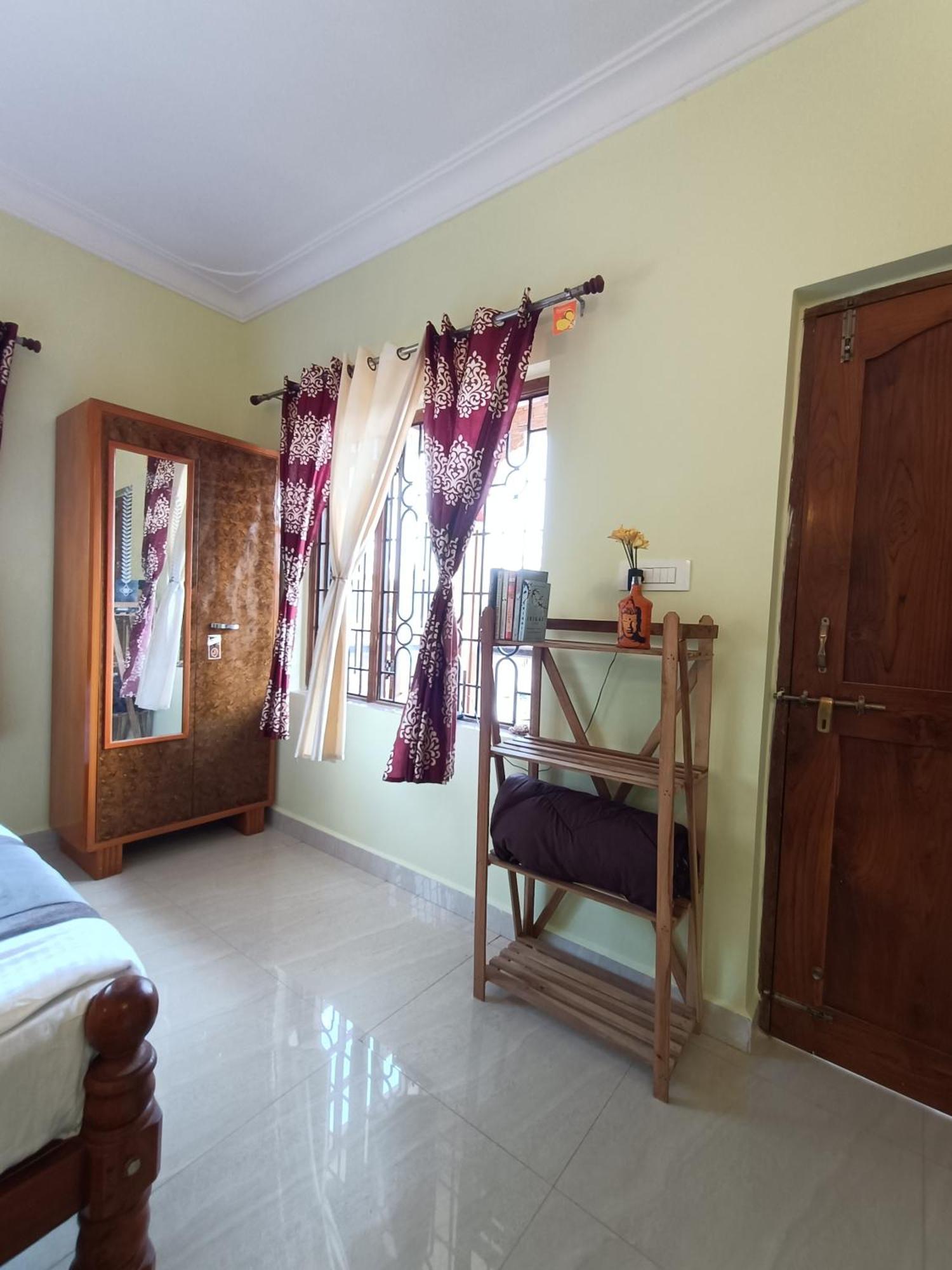 Pappa'S Guest House Arambol Exterior photo